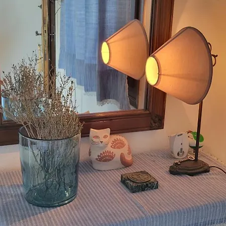 Penelope - Unique Beachfront House Сasa de vacaciones Sourpi